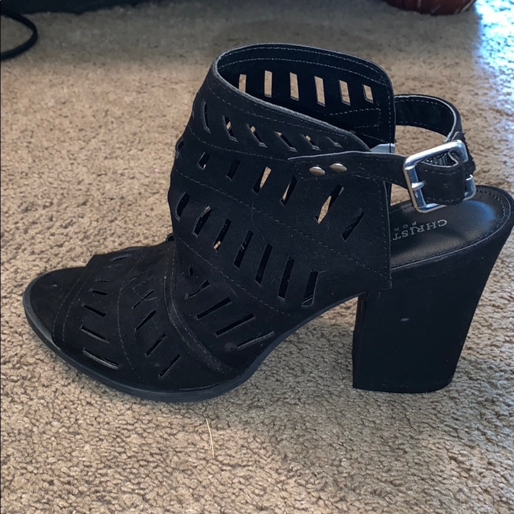 Black peep toe cutout booties